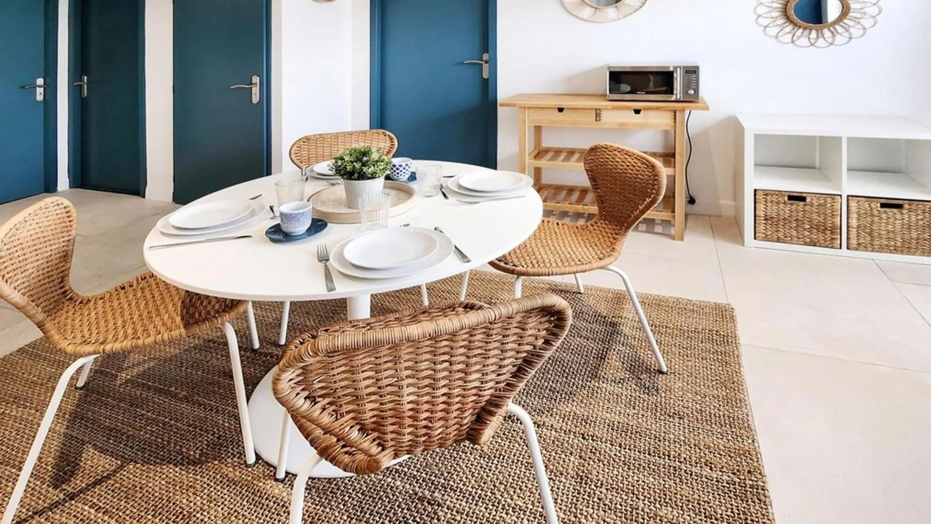 펜션 Villa Eurexpo 185M2 브론